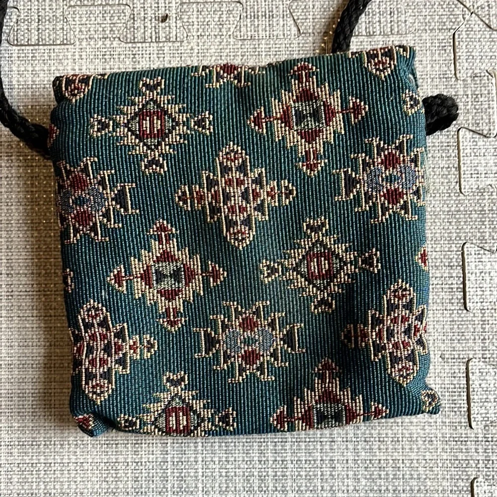 Kokopelli Carpet Cross-Body Purse. Braided Black Strap - Picture 4 of 6